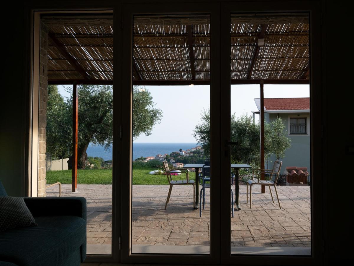 Villa Lea Imperia Εξωτερικό φωτογραφία